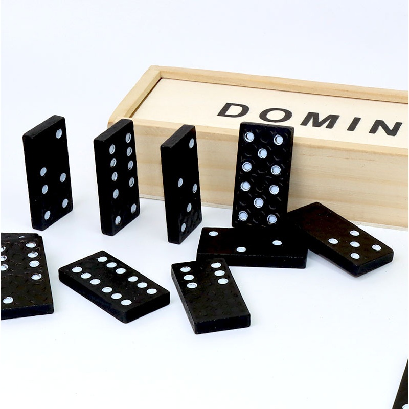 28 Pieces Of Black Dominoes Wo - Board Game Monopoli recension och pris