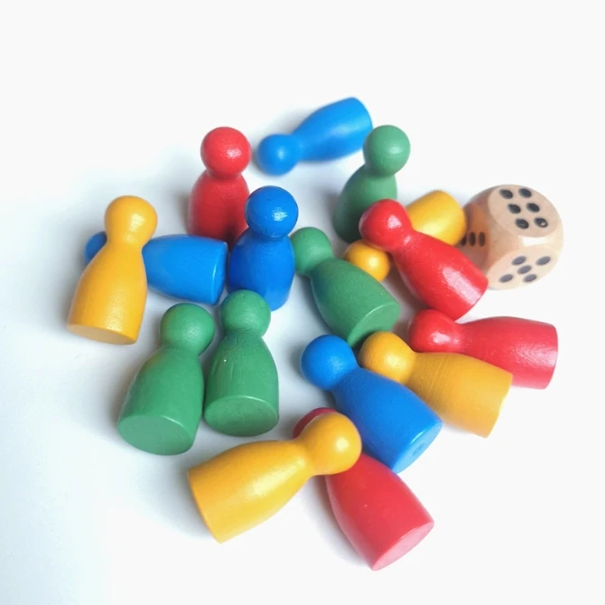 100 Pcs Colorful Wooden Chess  - Board Game Economy recension och pris
